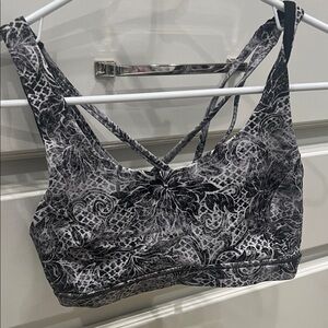 Women's Lululemon Black and Gray/White  Pattern Sports Bra.